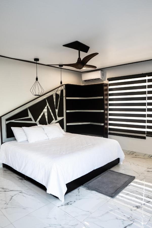 Xiinbal Rooms Bacalar Eksteriør billede